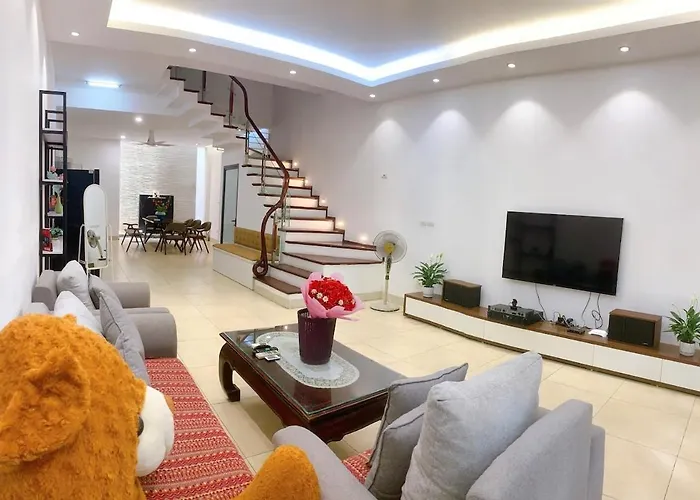 Entire House With 4 Nice Rooms-1Km To West Lake