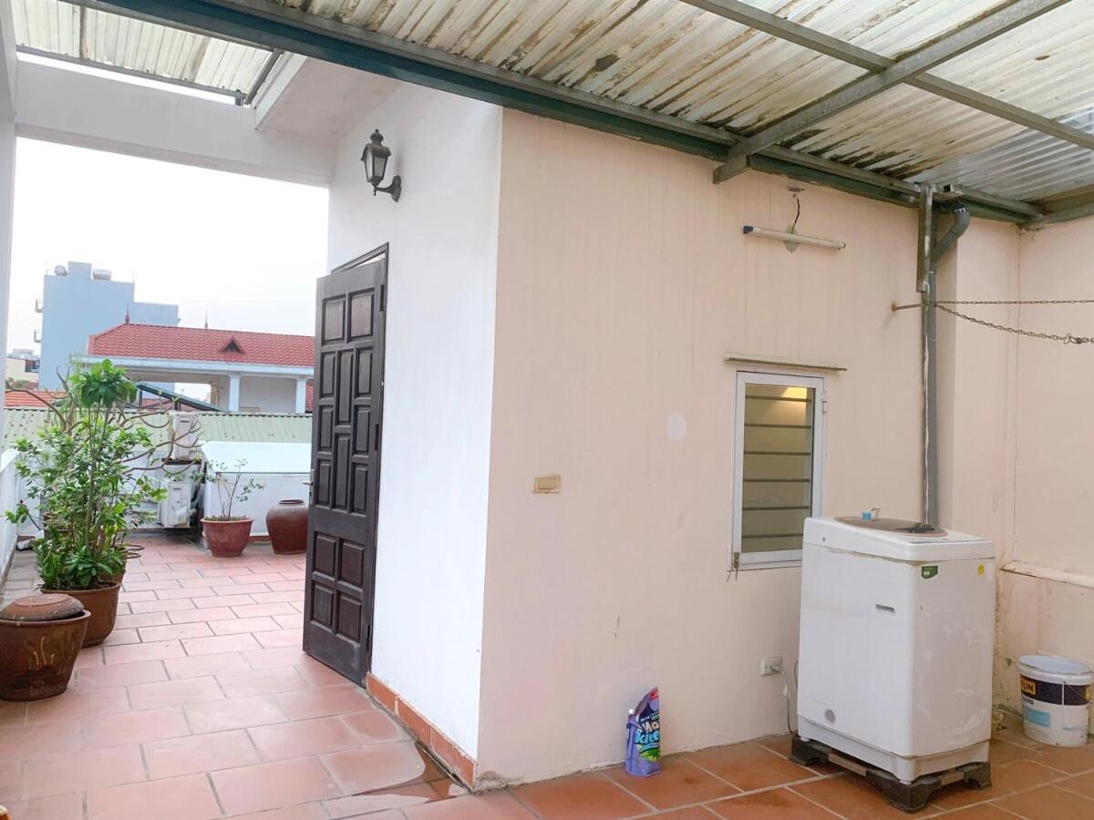 Entire House With 4 Rooms-1km To West * Hà Nội