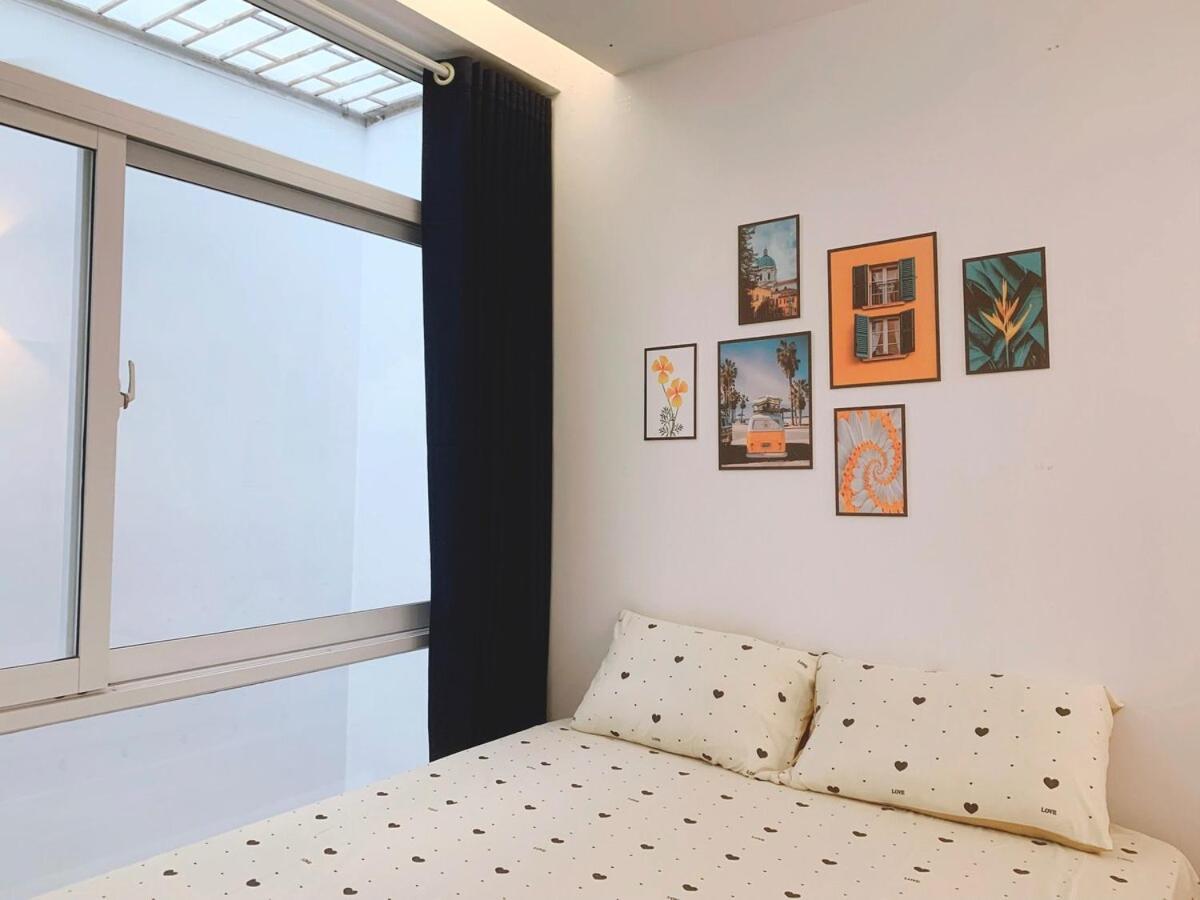 Entire House With 4 Rooms-1km To West Căn hộ