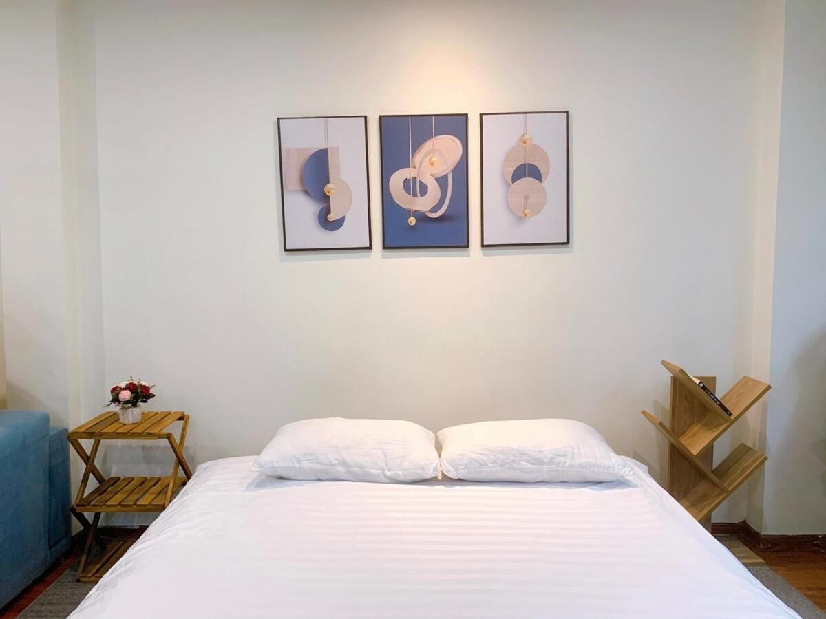 Entire House With 4 Rooms-1km To West *