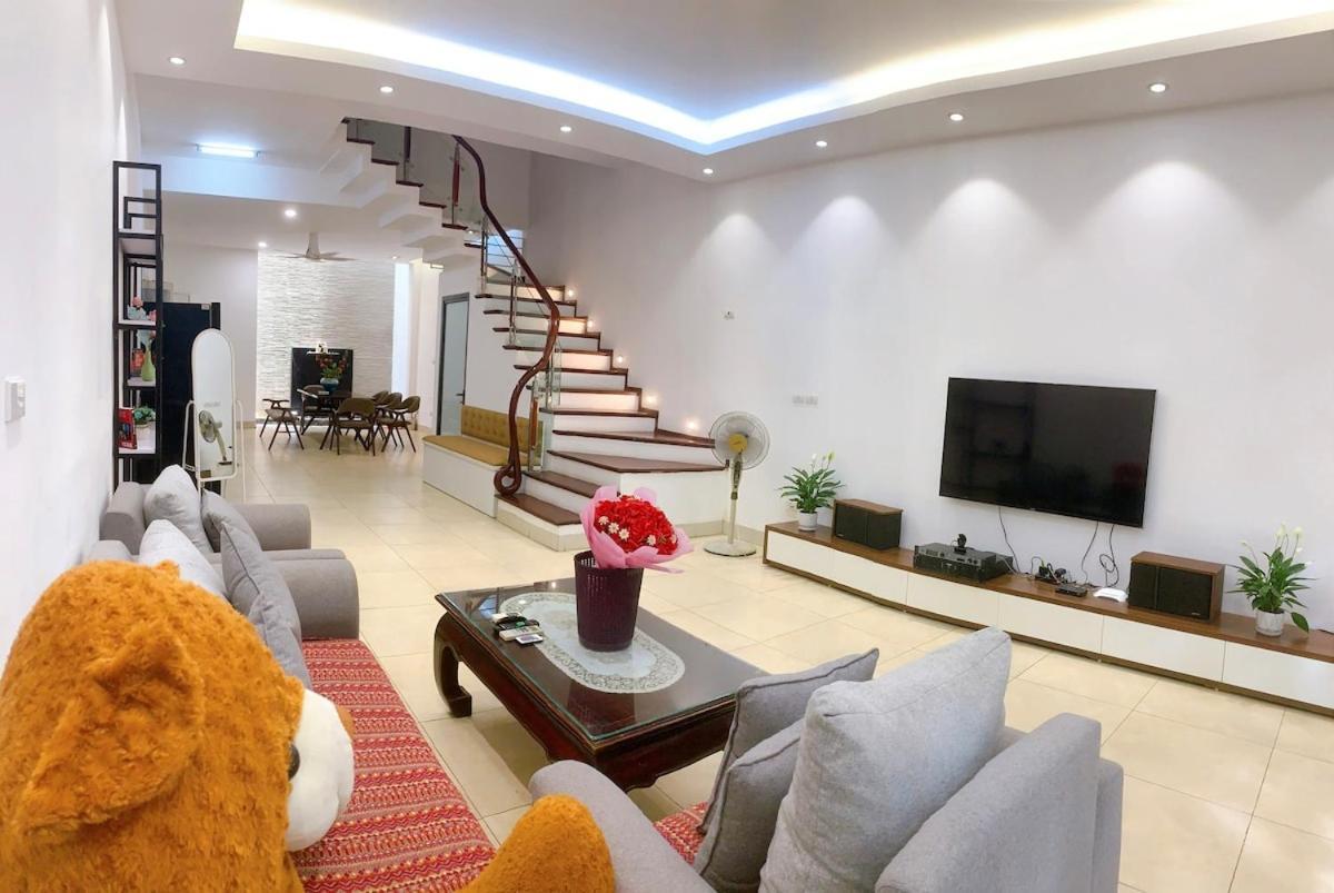 Entire House With 4 Rooms-1km To West Căn hộ *